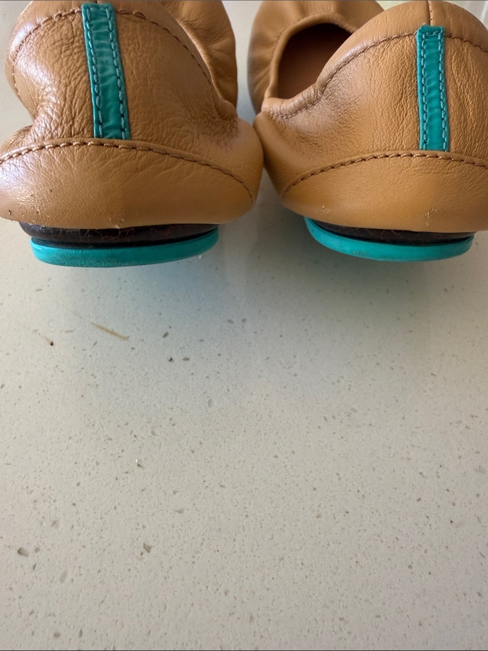Good condition Camel Tieks size 8 - Picture 2 of 6